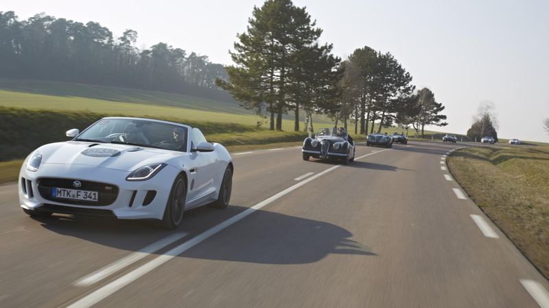 Illustration for article titled How Good Does A Jaguar F-Type Look Next To Its Classic Ancestors?